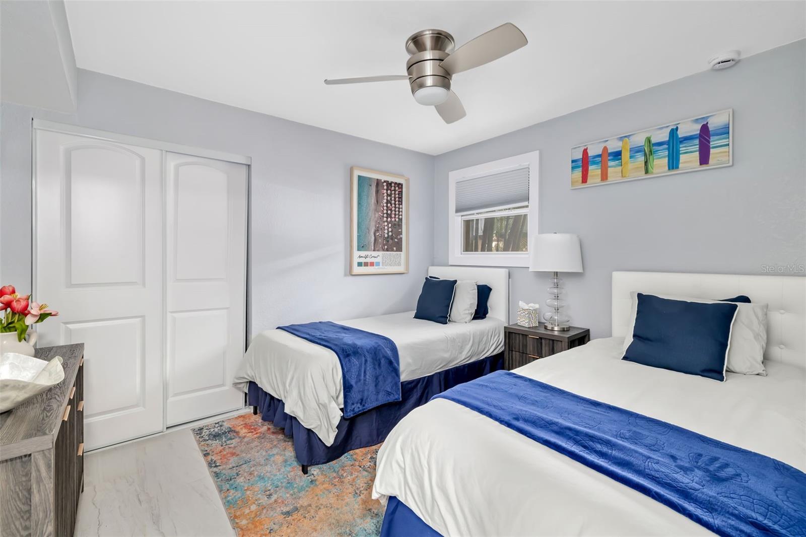 Image 69 of 100 For 9022 Midnight Pass Road