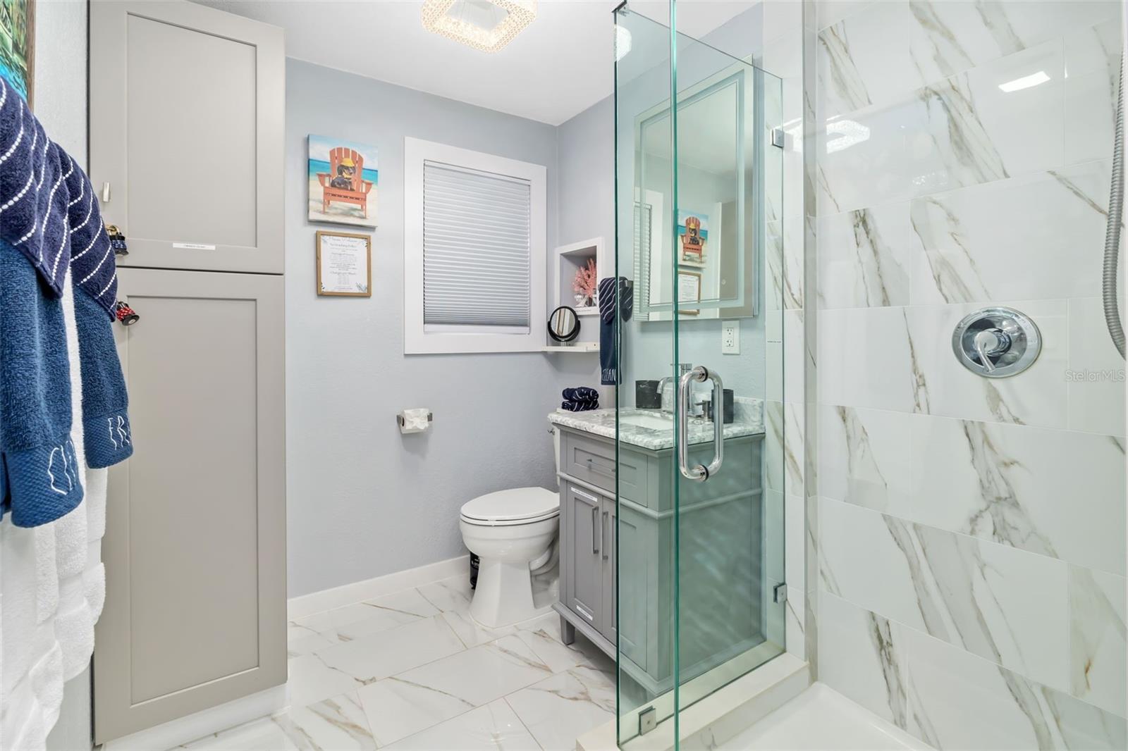 Image 70 of 100 For 9022 Midnight Pass Road