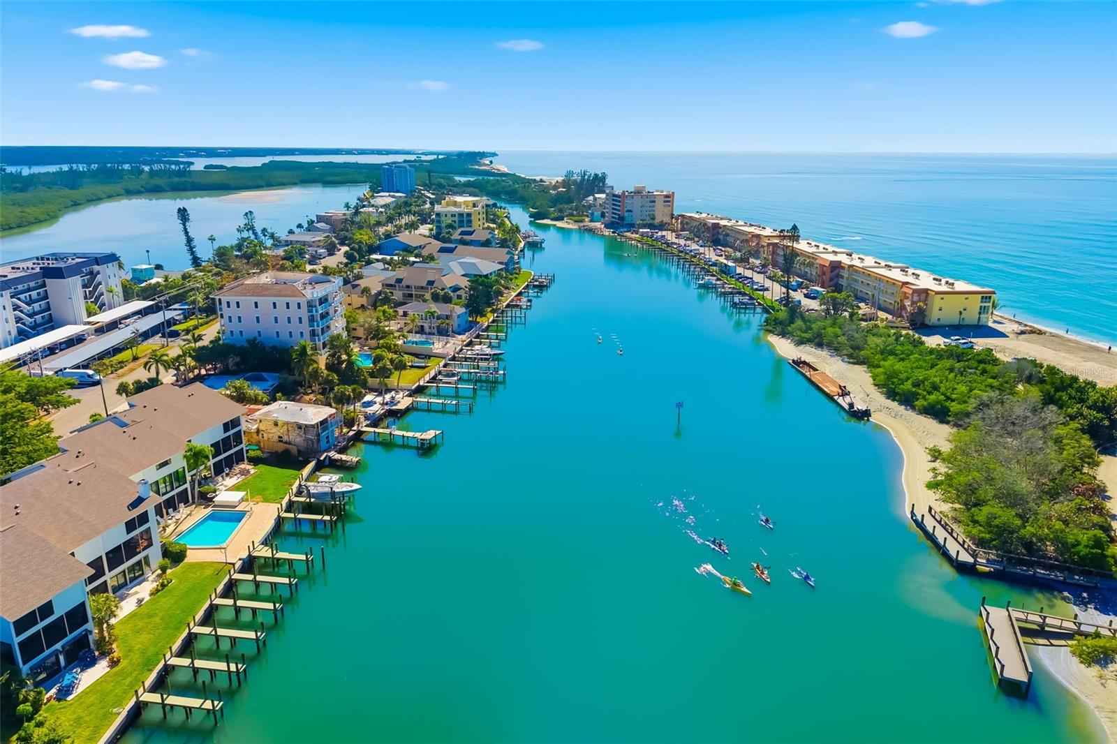 Image 9 of 100 For 9022 Midnight Pass Road