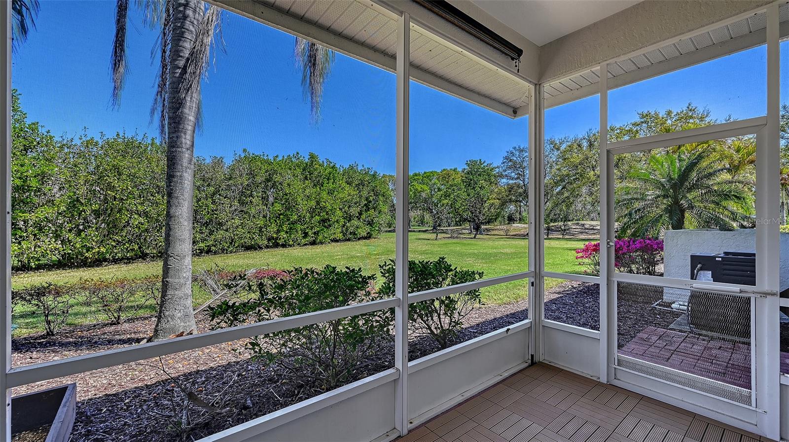 Image 23 of 62 For 6911 Riversedge Street Circle