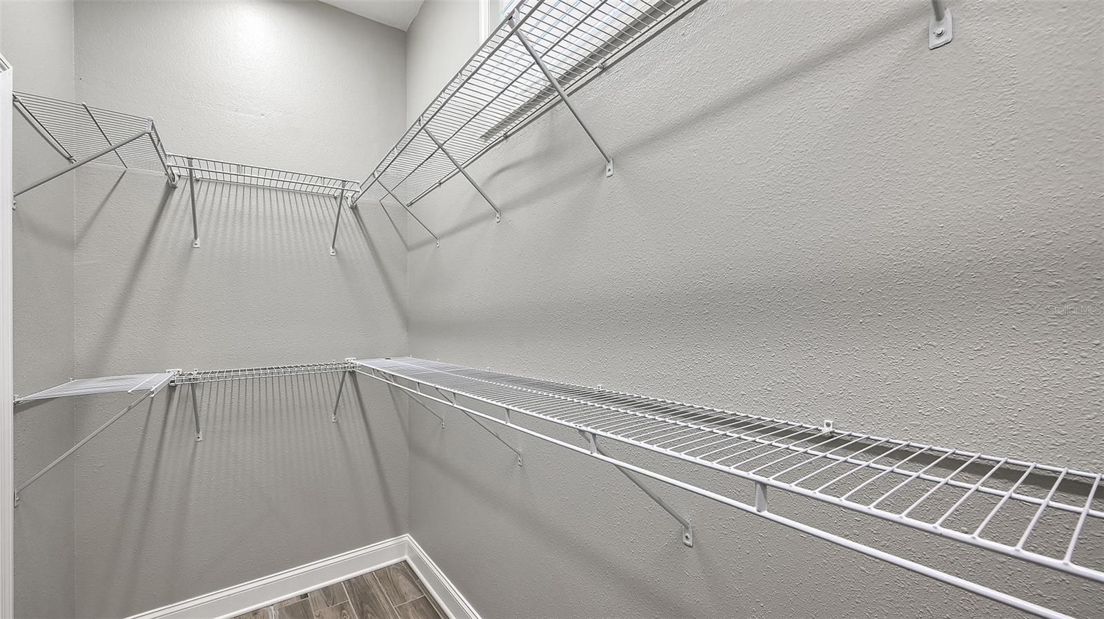 Image 40 of 62 For 6911 Riversedge Street Circle