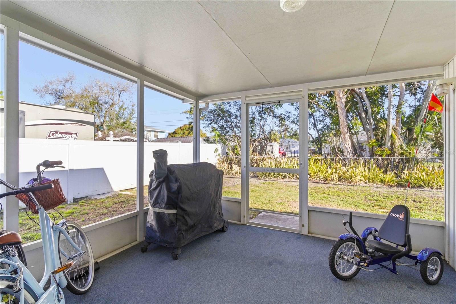 Image 22 of 27 For 536 43rd Street Boulevard W