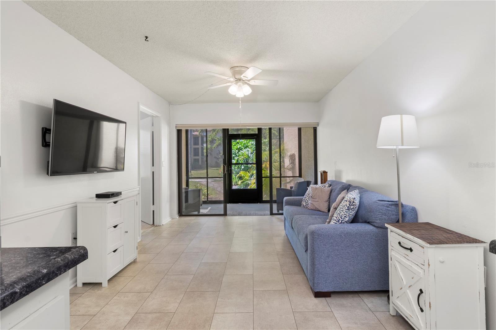 Image 27 of 65 For 305 30th Avenue W A110