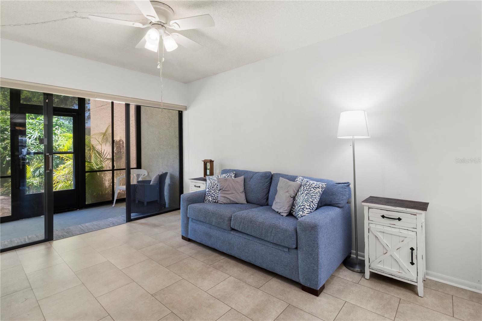 Image 28 of 65 For 305 30th Avenue W A110