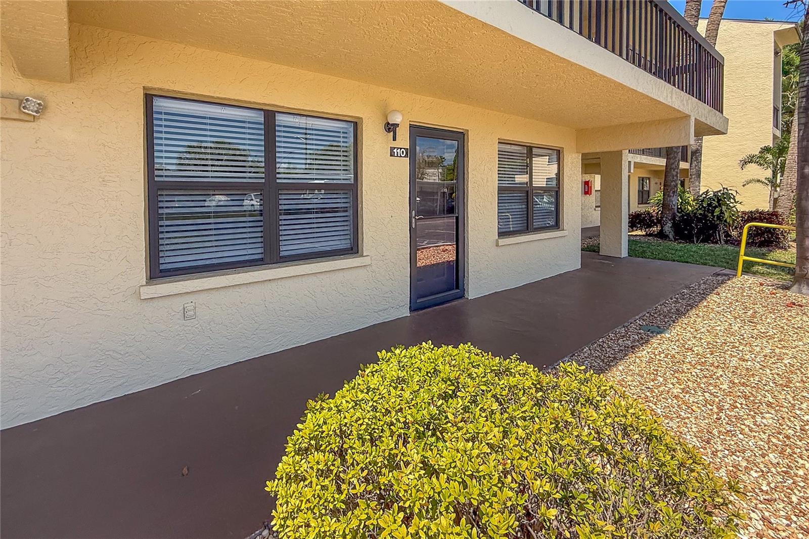 Image 3 of 65 For 305 30th Avenue W A110