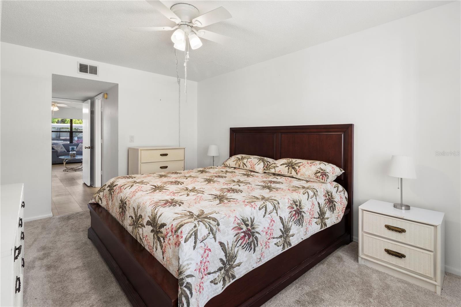 Image 34 of 65 For 305 30th Avenue W A110