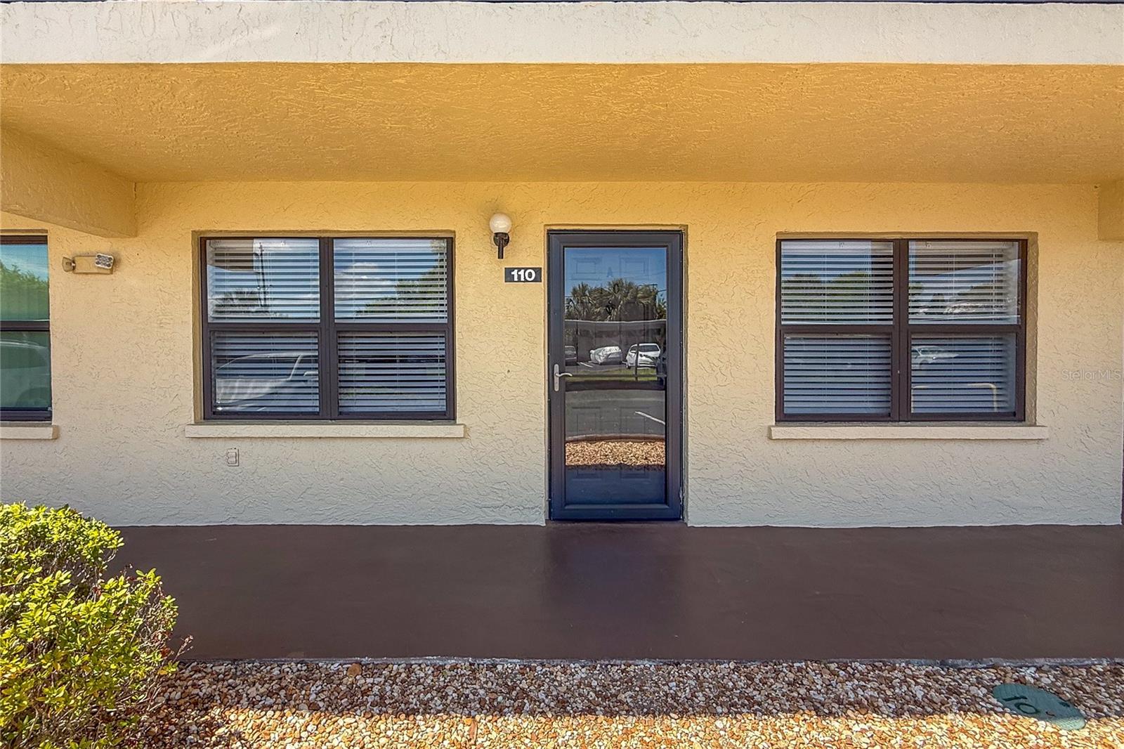 Image 4 of 65 For 305 30th Avenue W A110