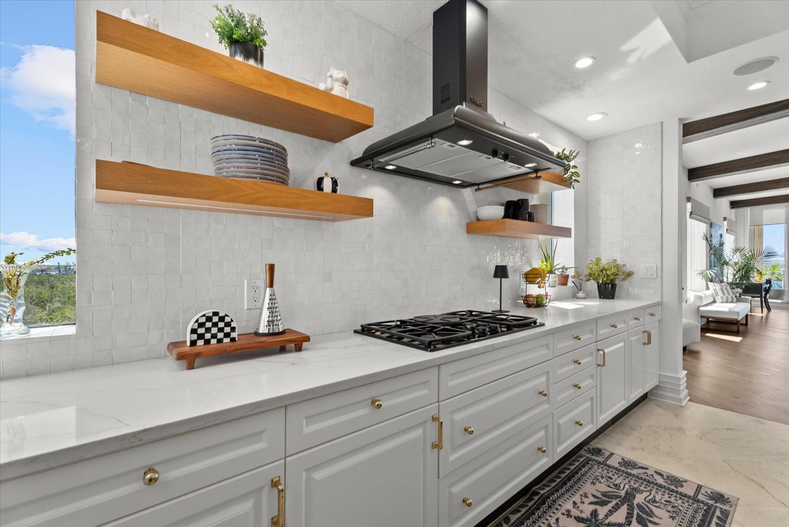 Listing photo id 15 for 1300 Benjamin Franklin Drive 501