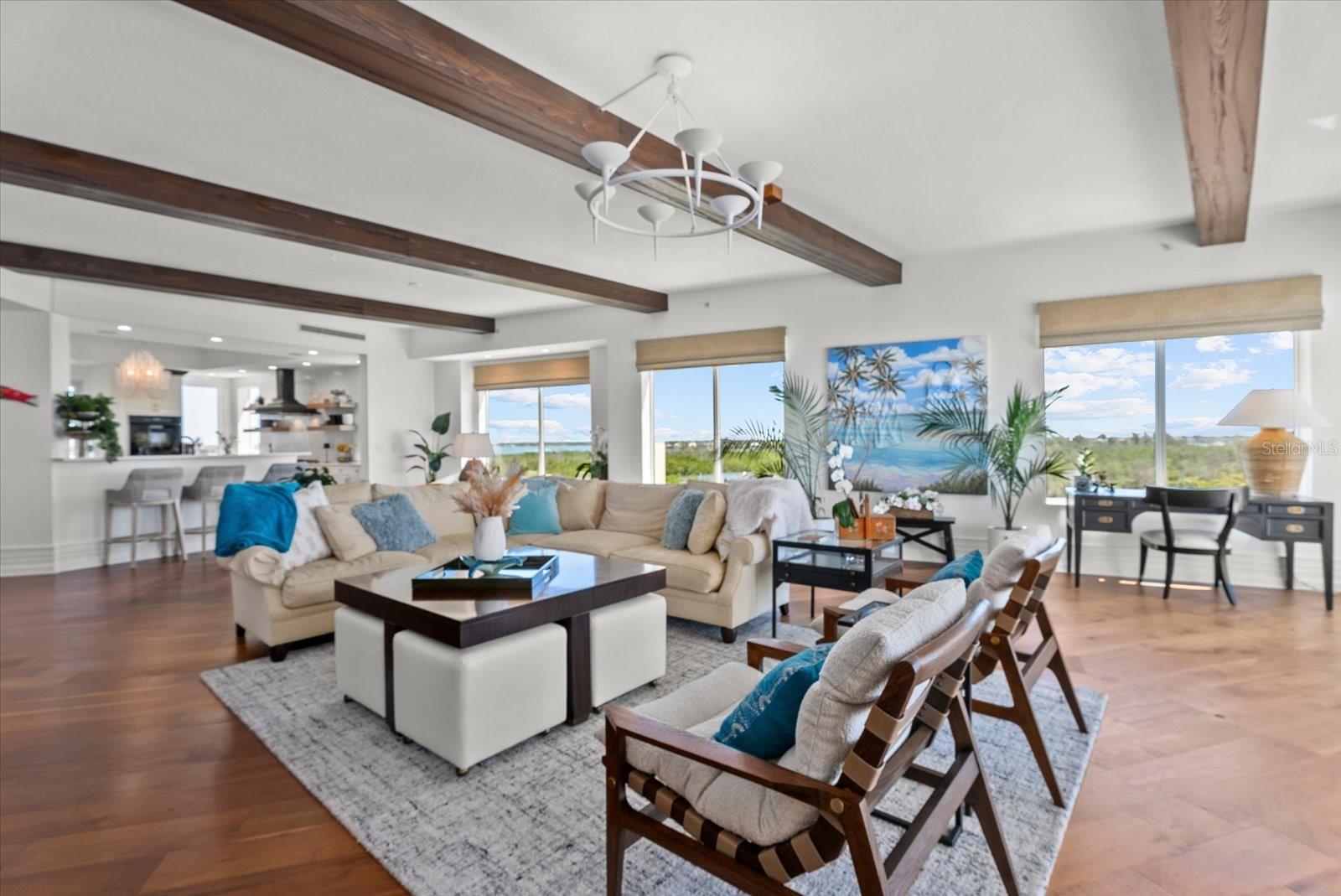 Listing photo id 24 for 1300 Benjamin Franklin Drive 501