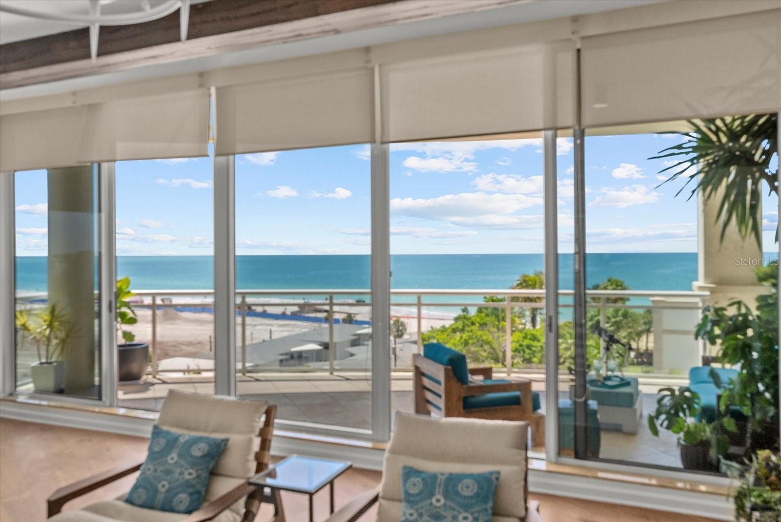 Listing photo id 25 for 1300 Benjamin Franklin Drive 501