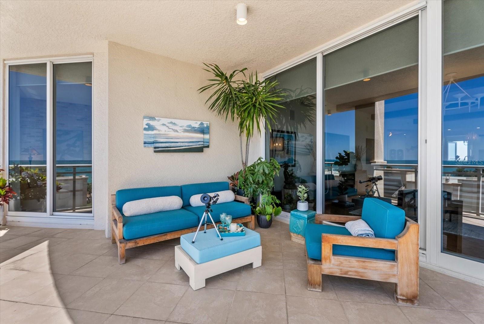 Listing photo id 41 for 1300 Benjamin Franklin Drive 501