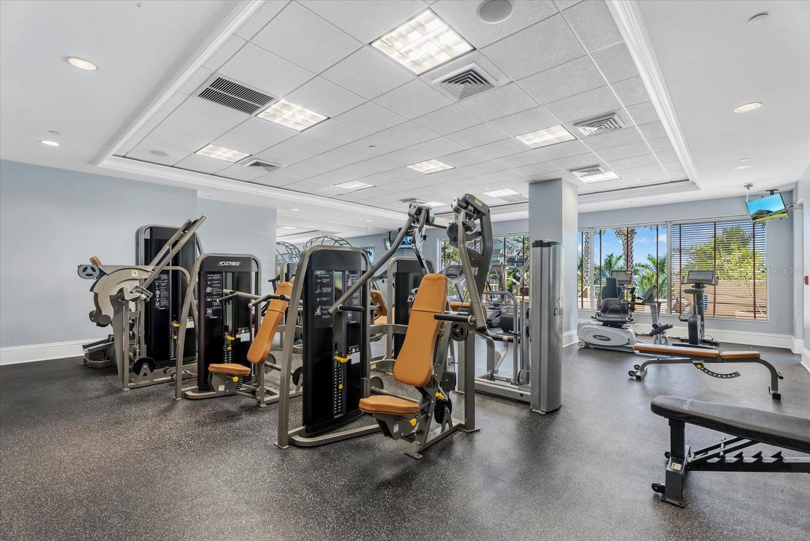 Listing photo id 66 for 1300 Benjamin Franklin Drive 501