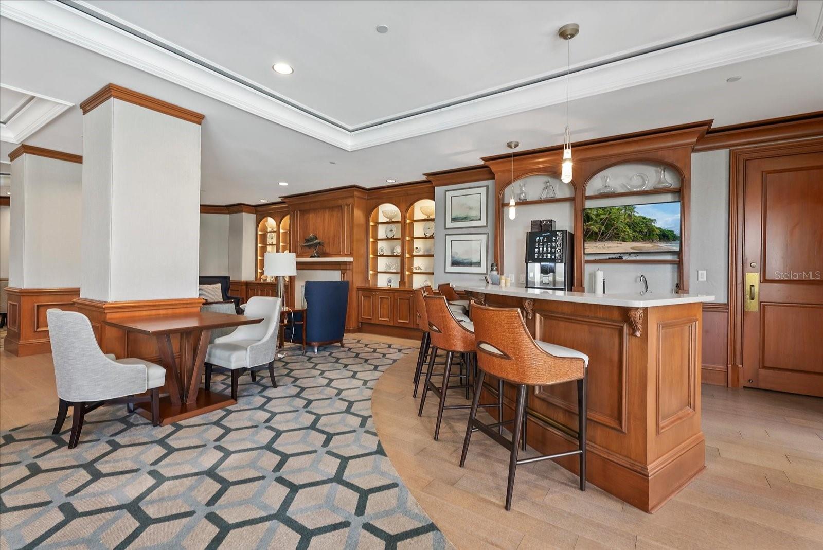 Listing photo id 69 for 1300 Benjamin Franklin Drive 501