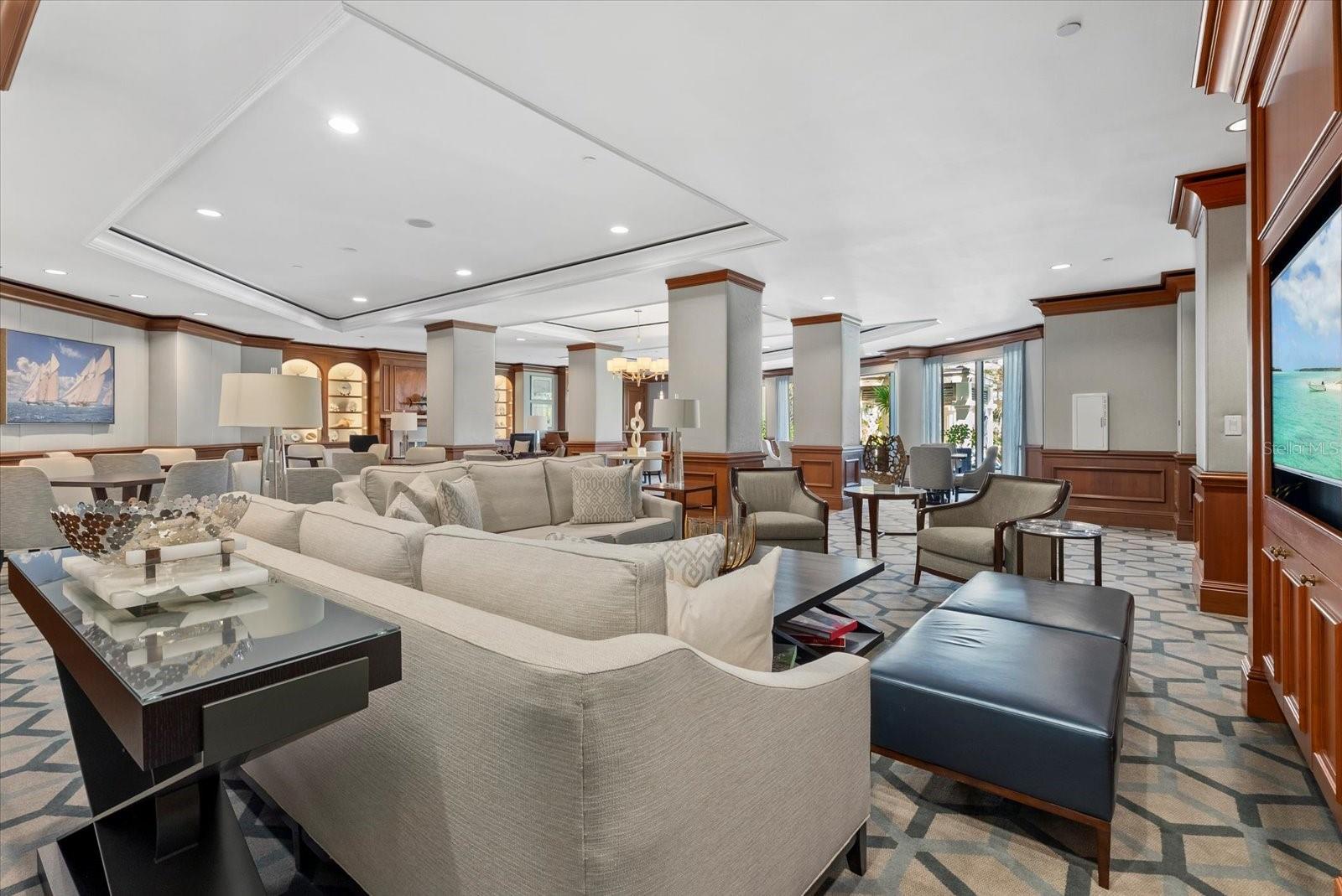 Listing photo id 72 for 1300 Benjamin Franklin Drive 501