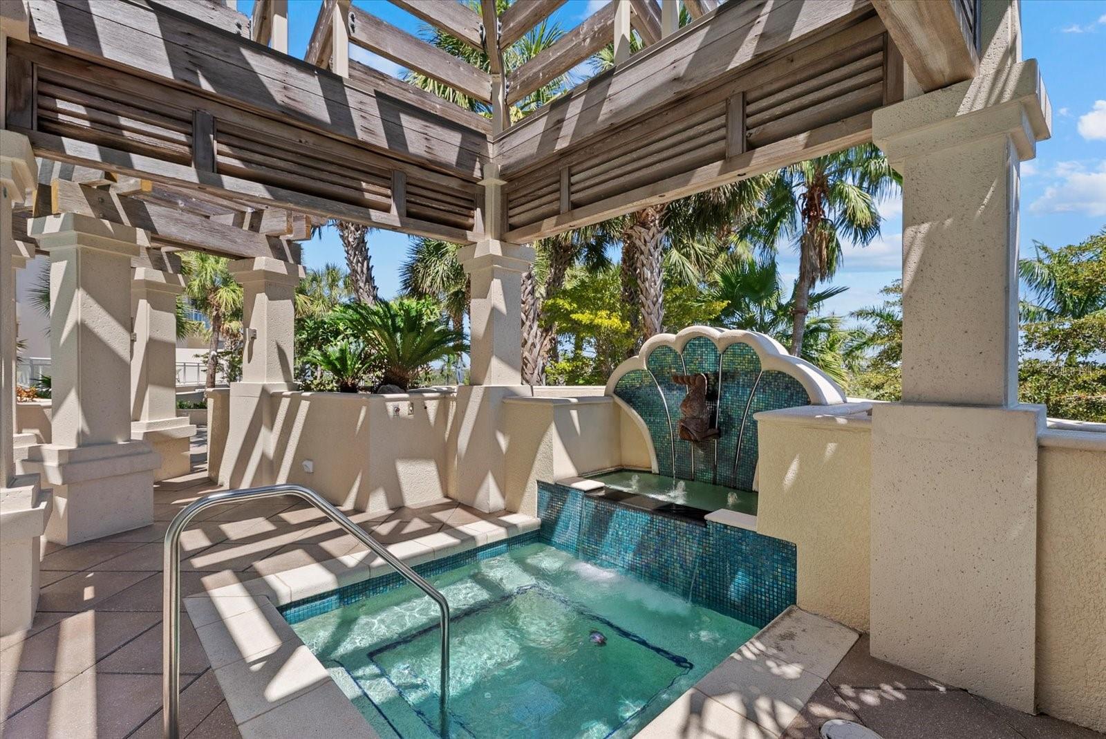 Listing photo id 77 for 1300 Benjamin Franklin Drive 501