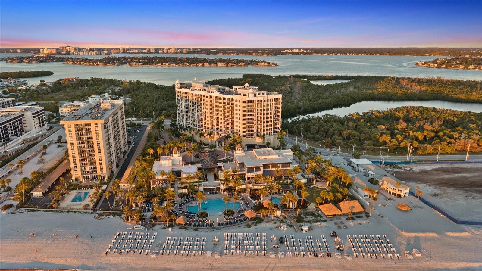 Listing photo id 80 for 1300 Benjamin Franklin Drive 501