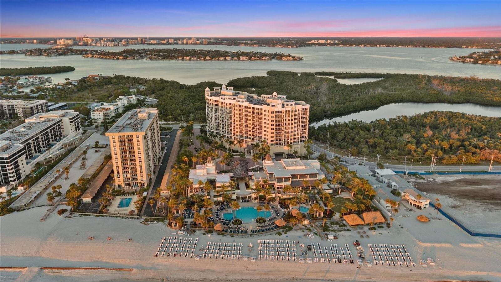 Listing photo id 82 for 1300 Benjamin Franklin Drive 501