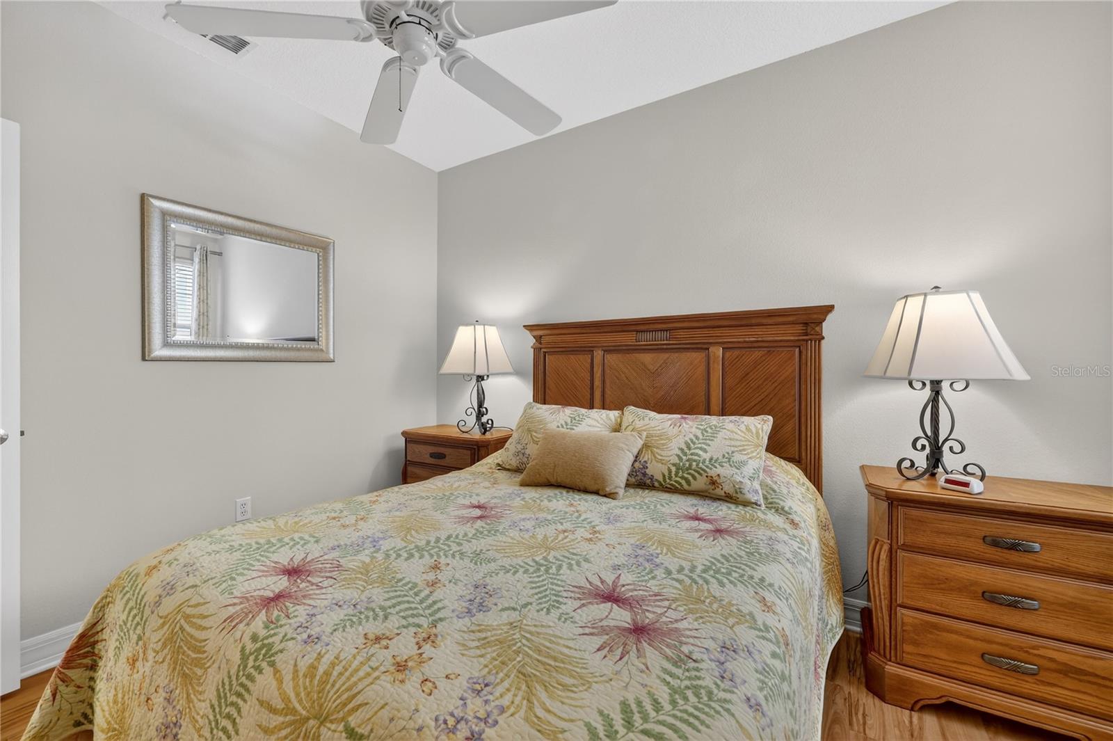 Image 17 of 59 For 926 River Basin Court 101