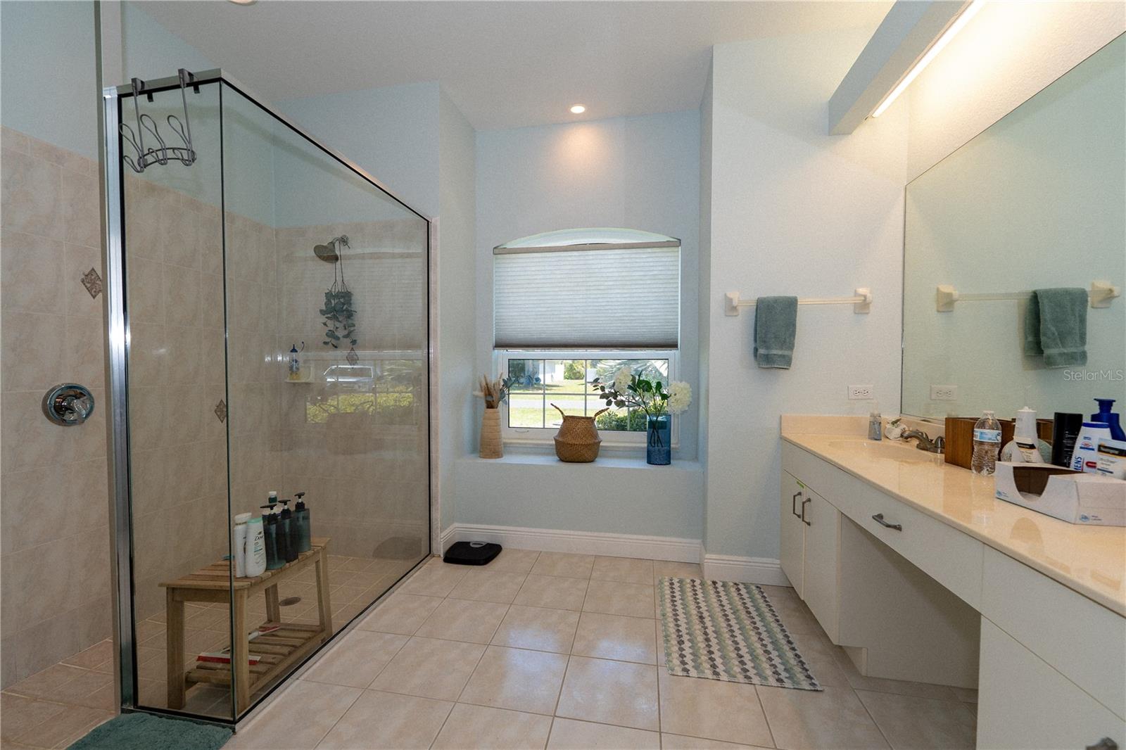 Image 5 of 20 For 206 Mariner Lane