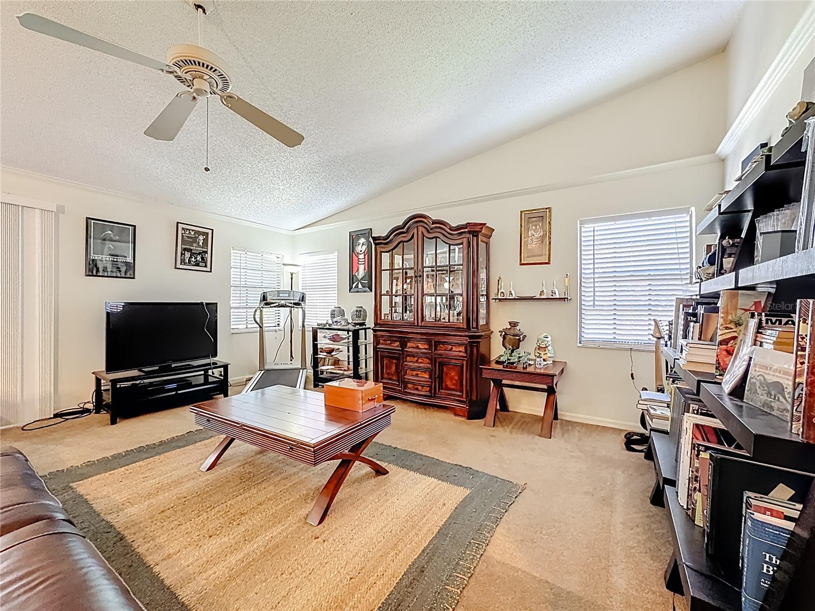 Image 10 of 32 For 7792 Fairway Woods Drive 1206