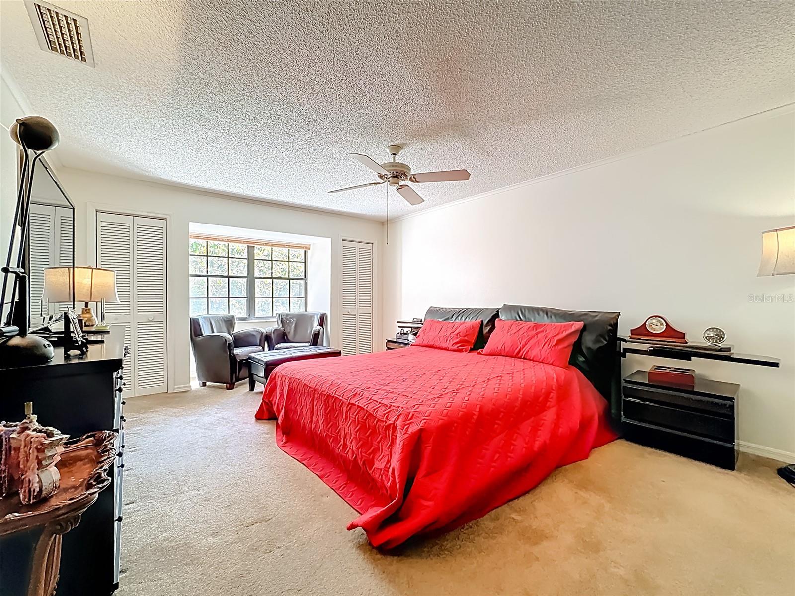 Image 22 of 32 For 7792 Fairway Woods Drive 1206