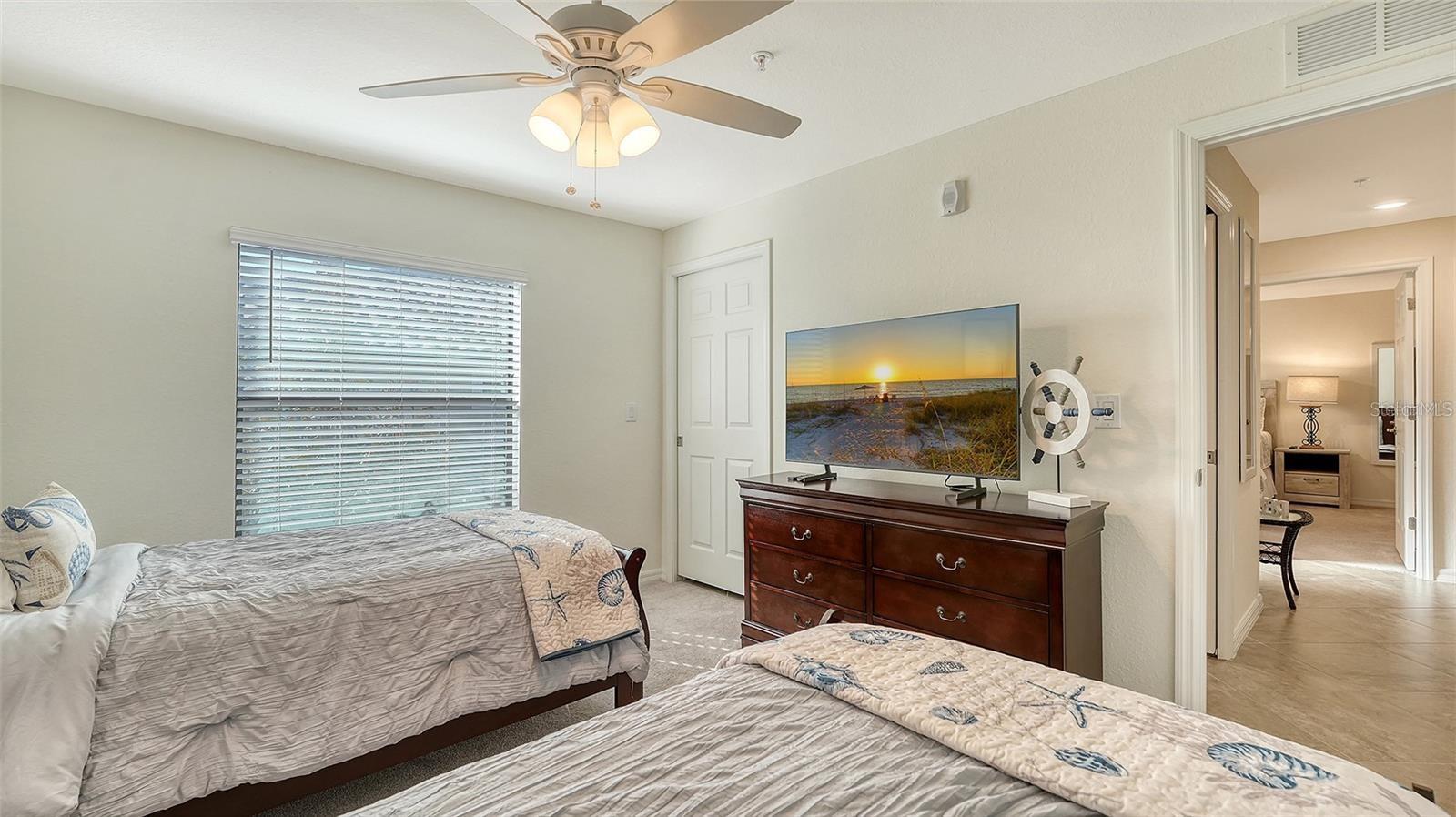 Image 37 of 63 For 5537 Palmer Circle 201