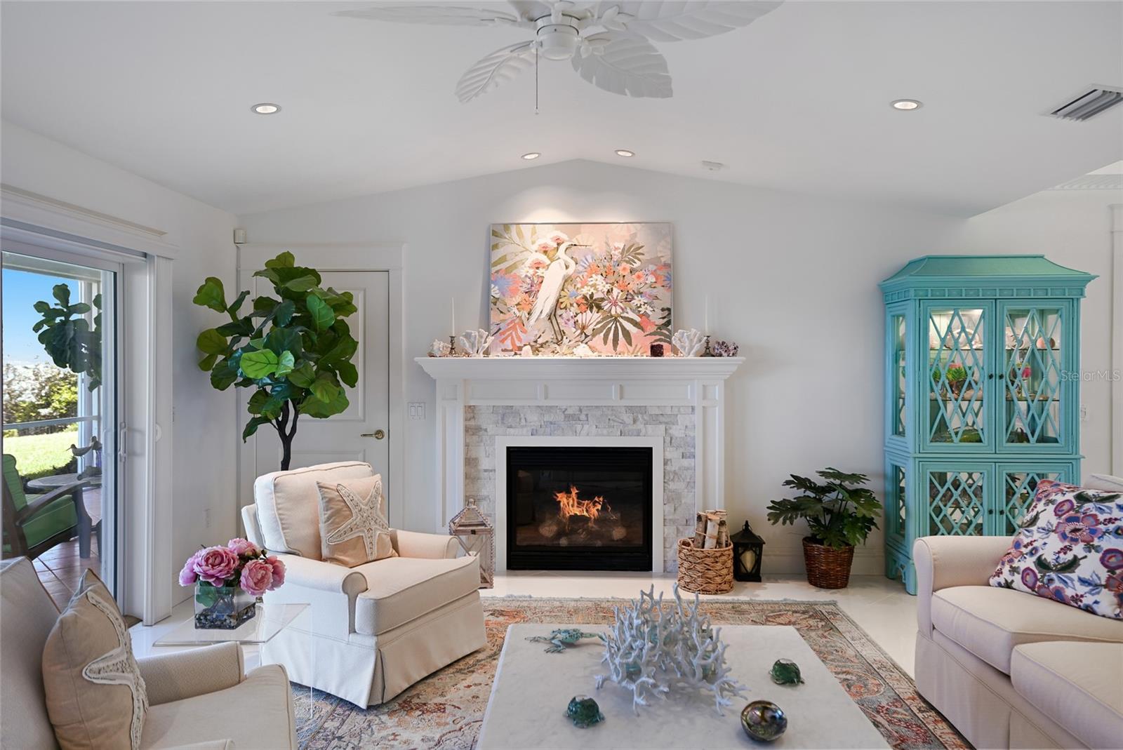 Image 11 of 94 For 6100 Riverview Boulevard