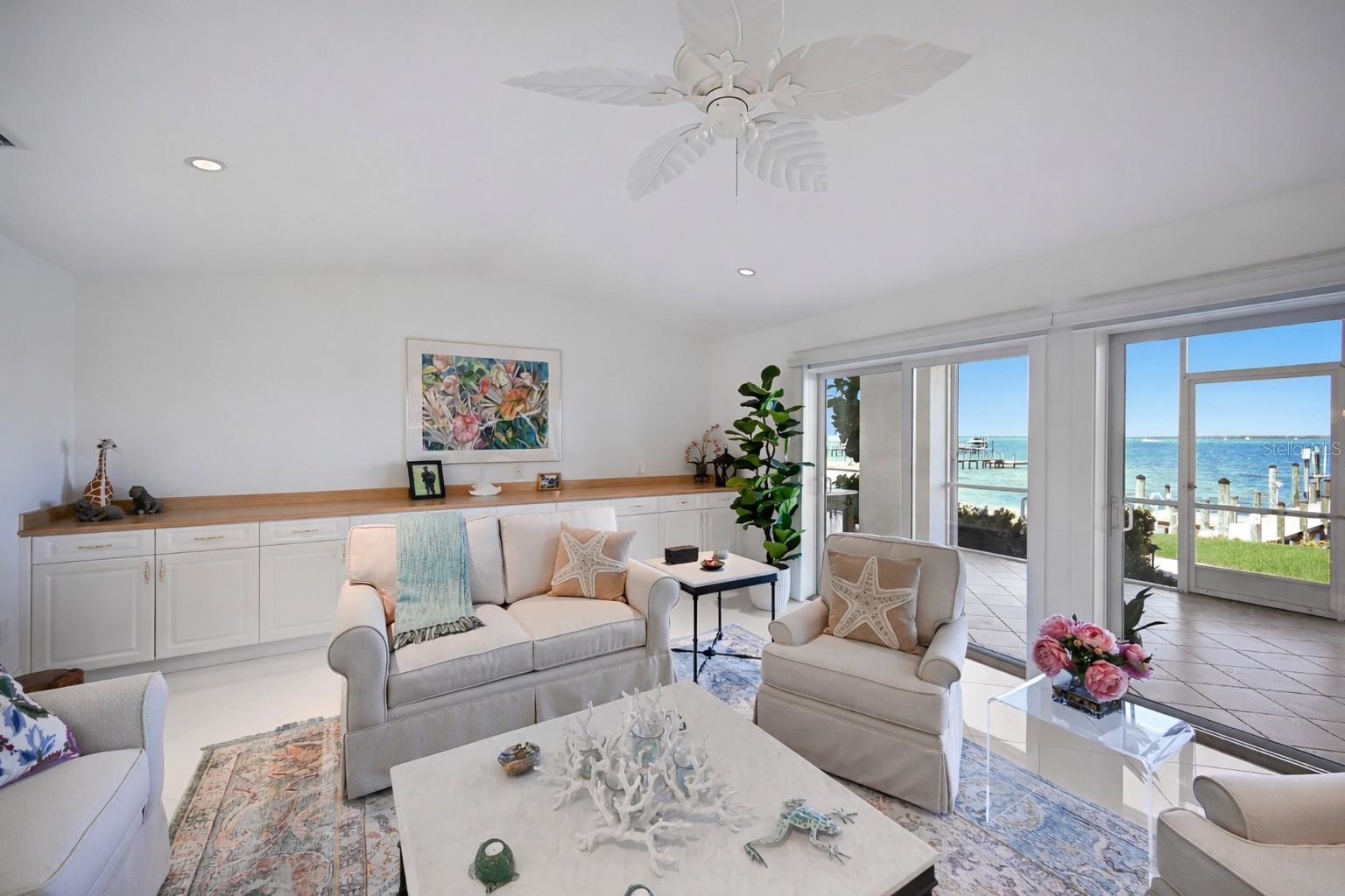 Image 12 of 94 For 6100 Riverview Boulevard