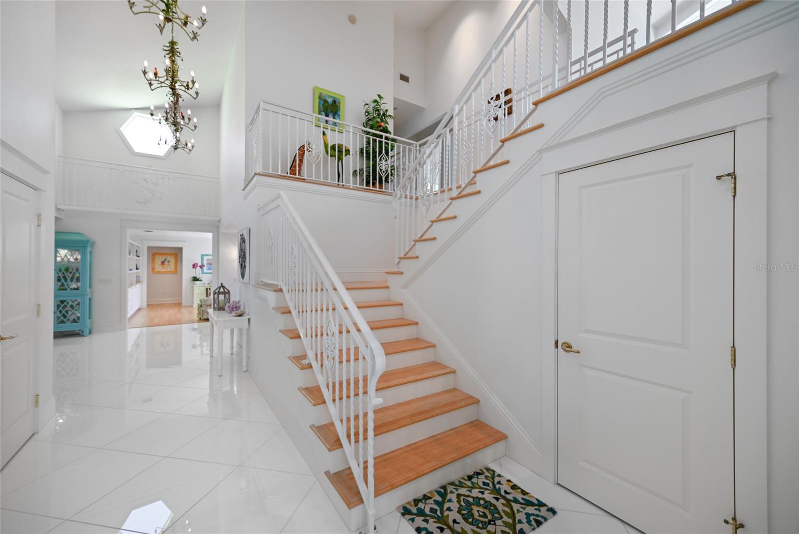 Image 15 of 94 For 6100 Riverview Boulevard