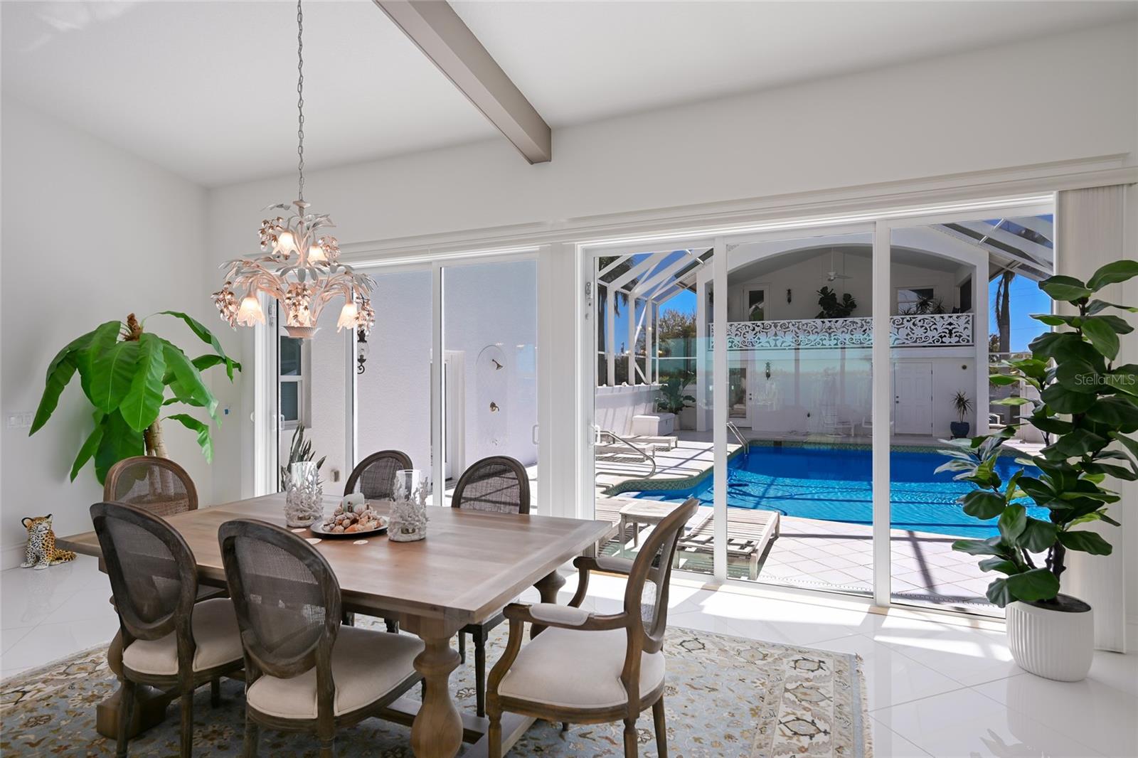 Image 24 of 94 For 6100 Riverview Boulevard