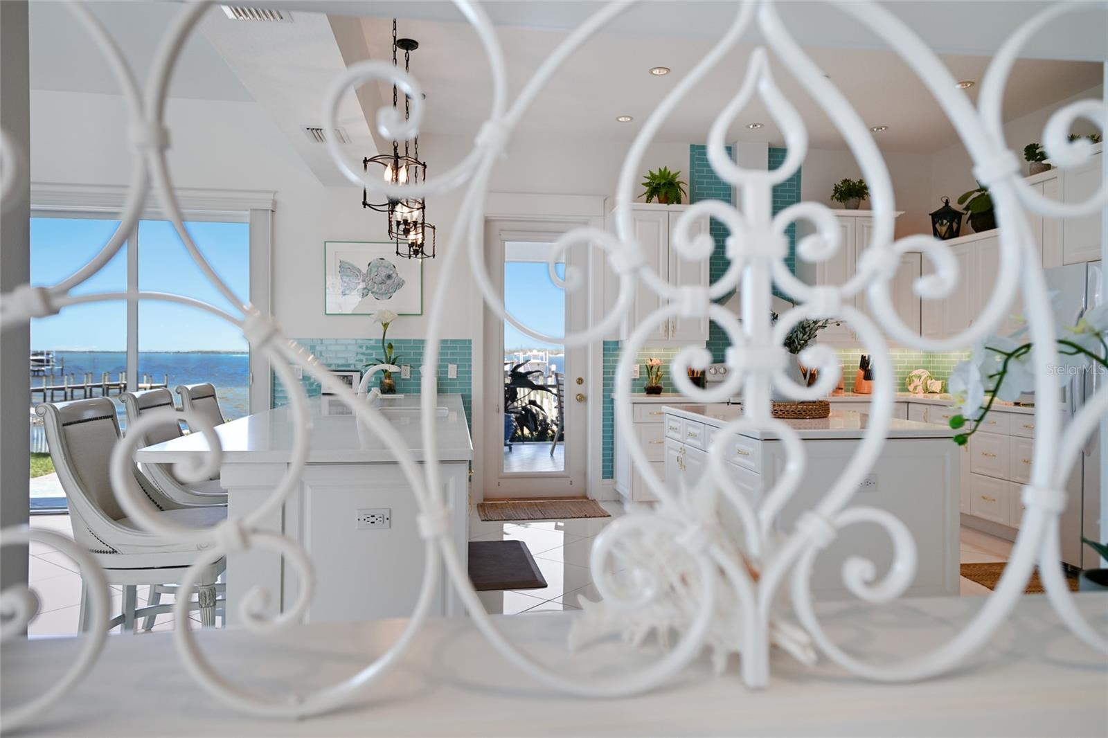 Image 27 of 94 For 6100 Riverview Boulevard