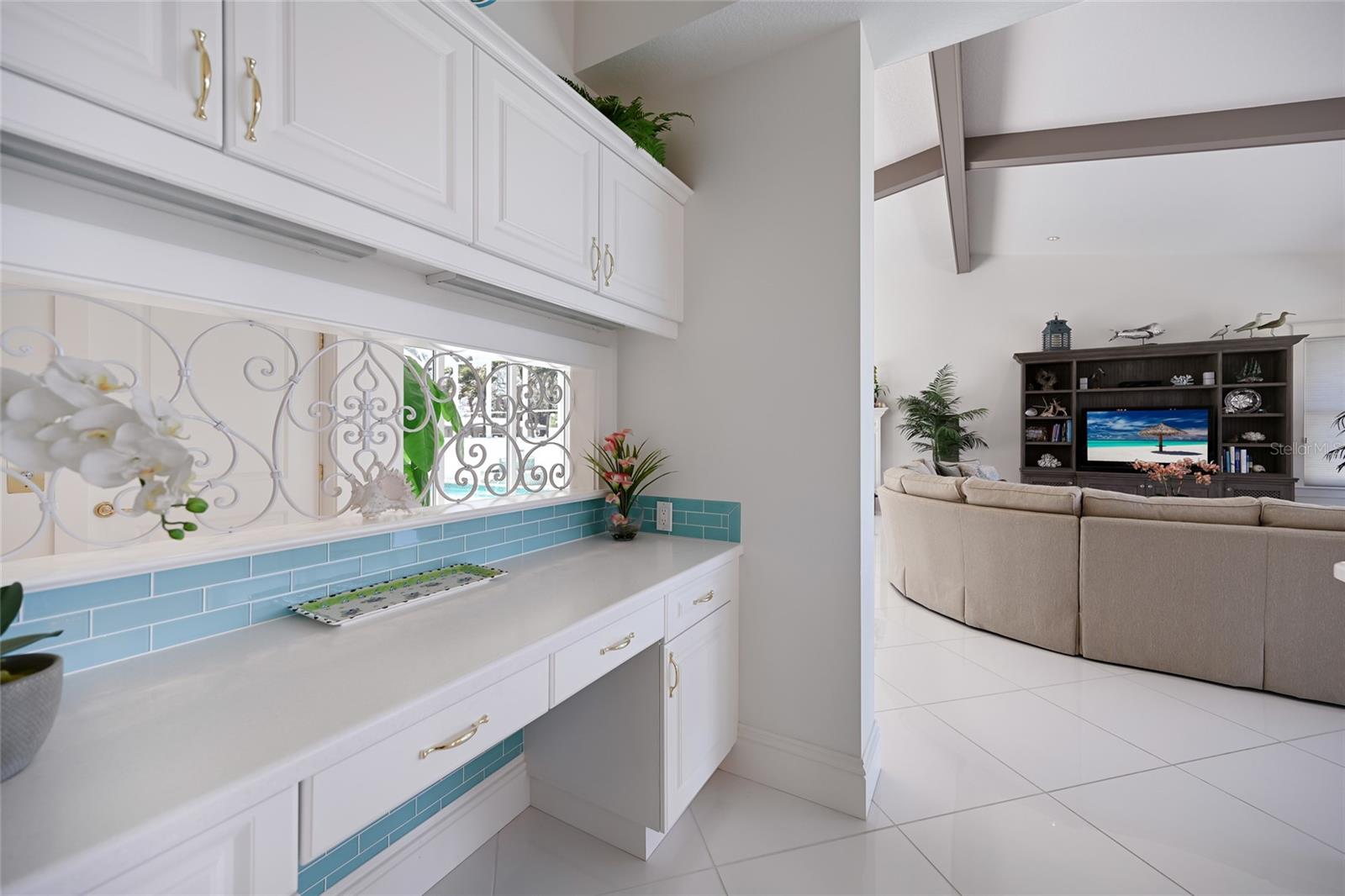 Image 28 of 94 For 6100 Riverview Boulevard