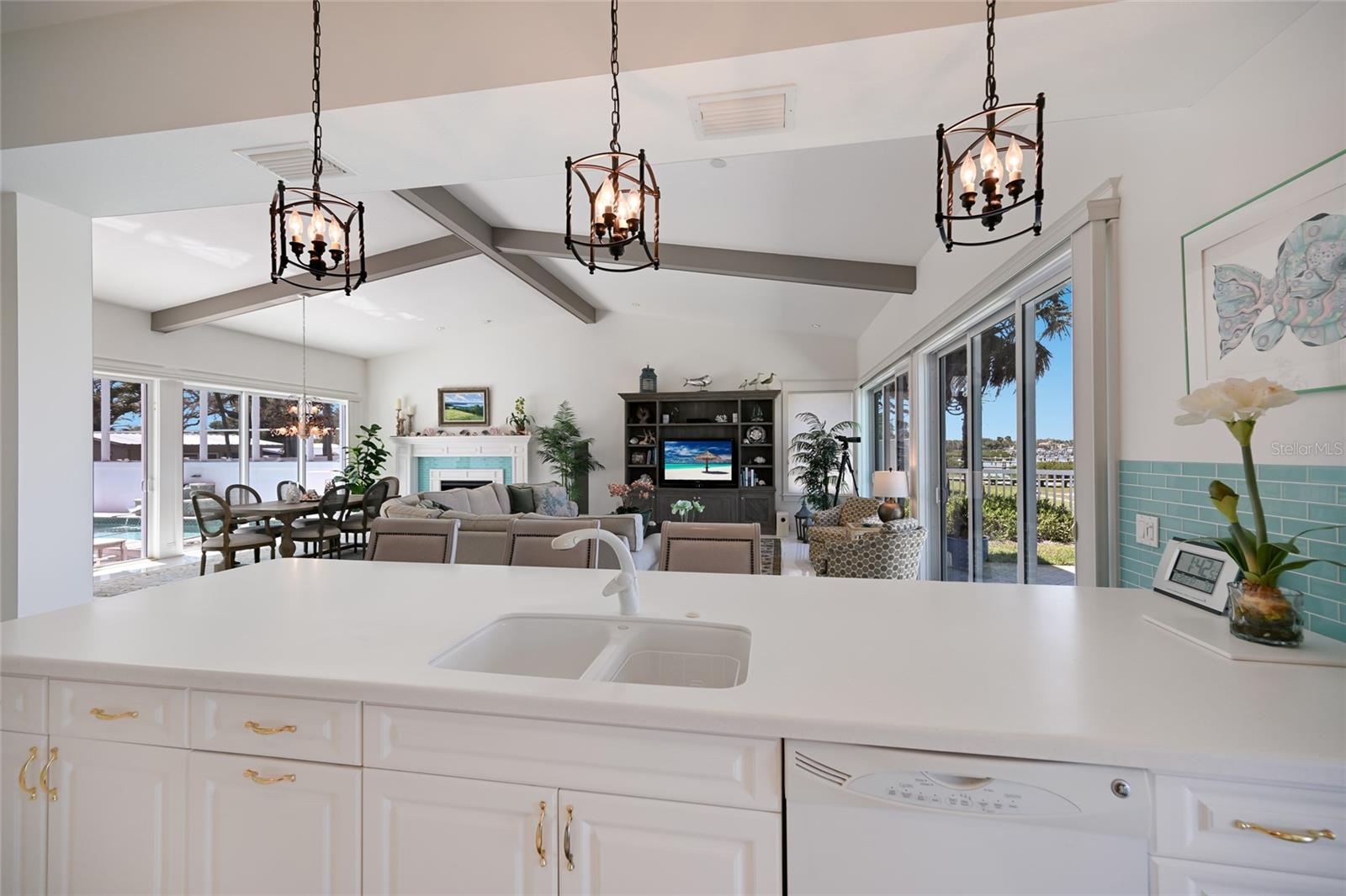 Image 33 of 94 For 6100 Riverview Boulevard