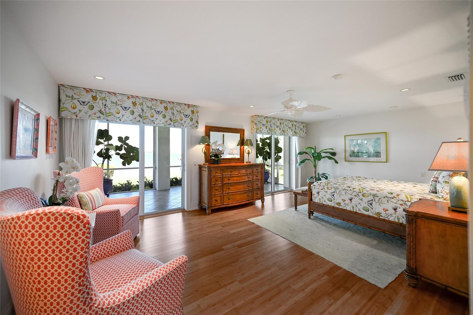 Image 37 of 94 For 6100 Riverview Boulevard