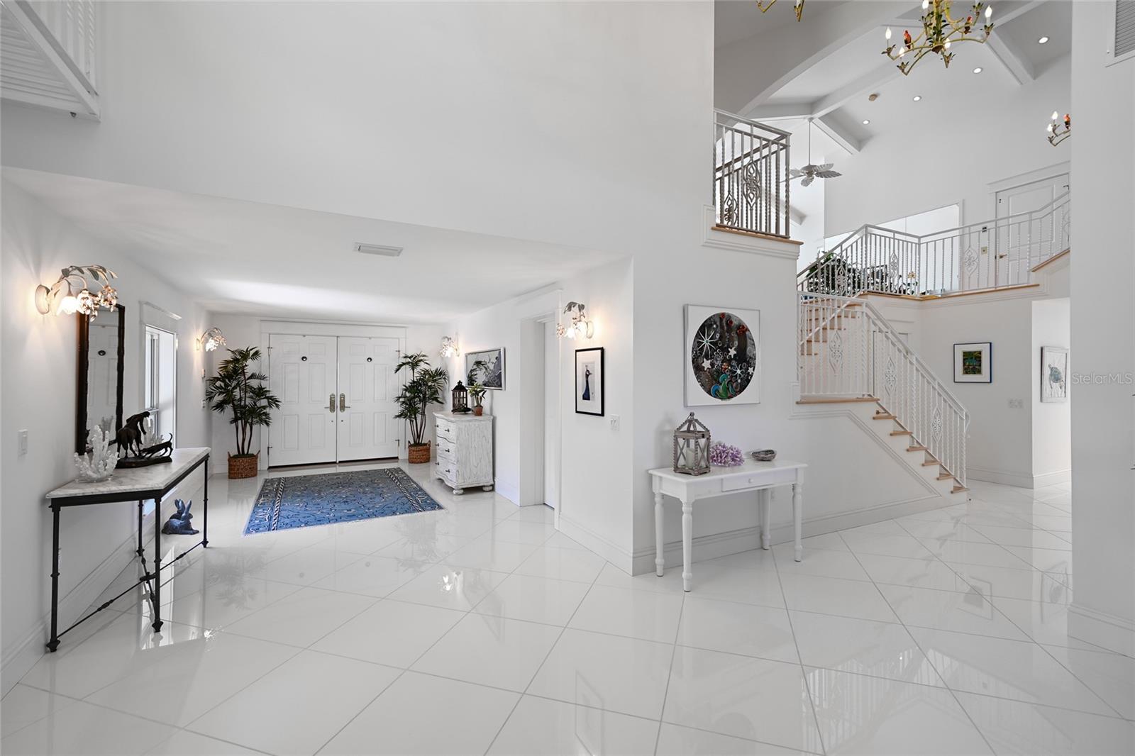 Image 6 of 94 For 6100 Riverview Boulevard