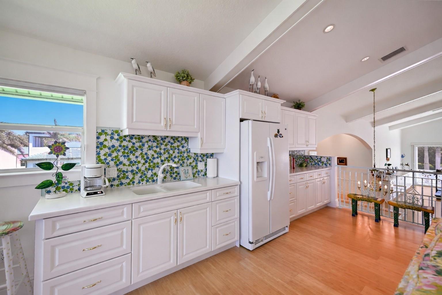 Image 62 of 94 For 6100 Riverview Boulevard