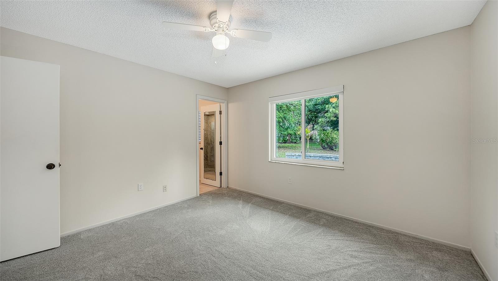 Image 16 of 37 For 644 Sugarwood Trail