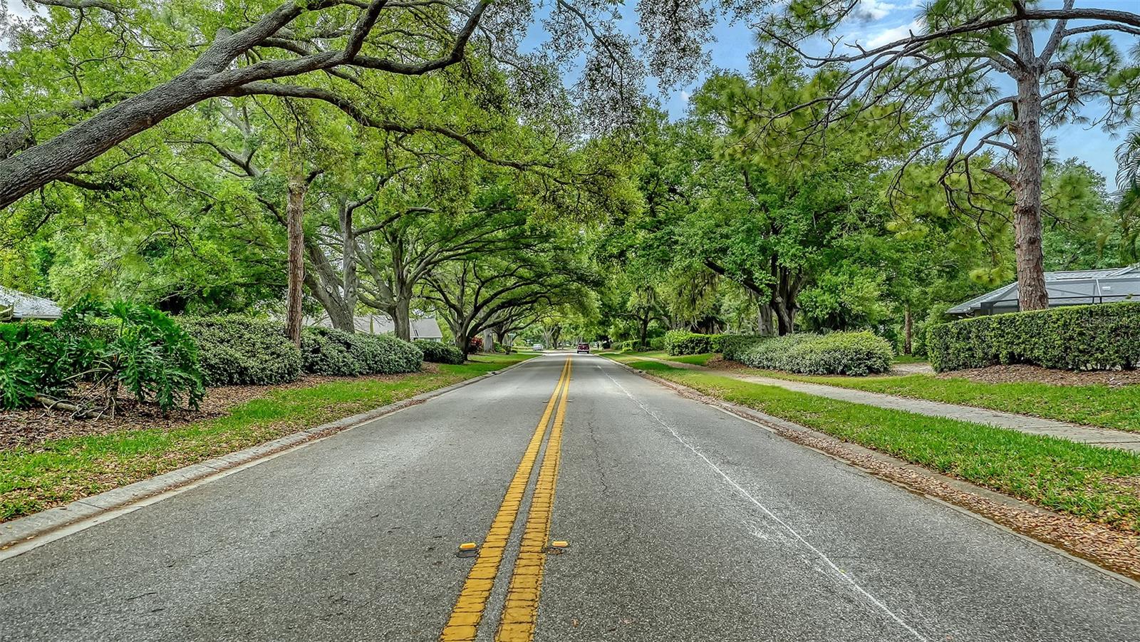 Image 30 of 37 For 644 Sugarwood Trail