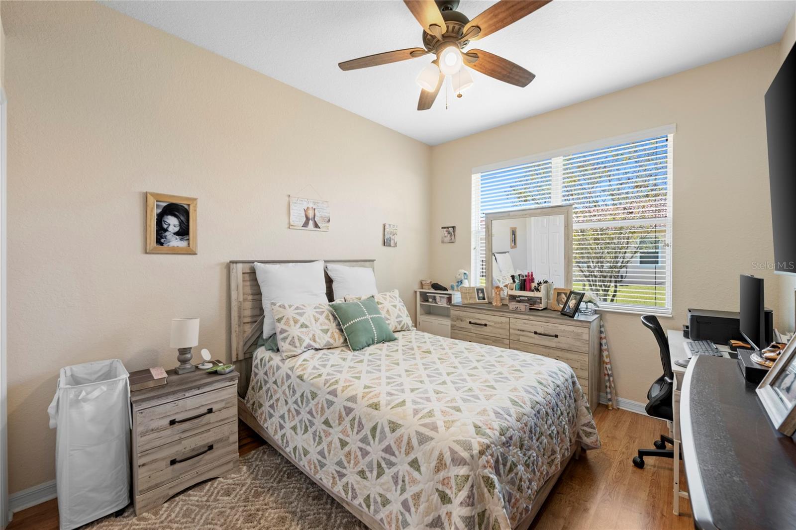 Image 18 of 30 For 7708 32nd Street E