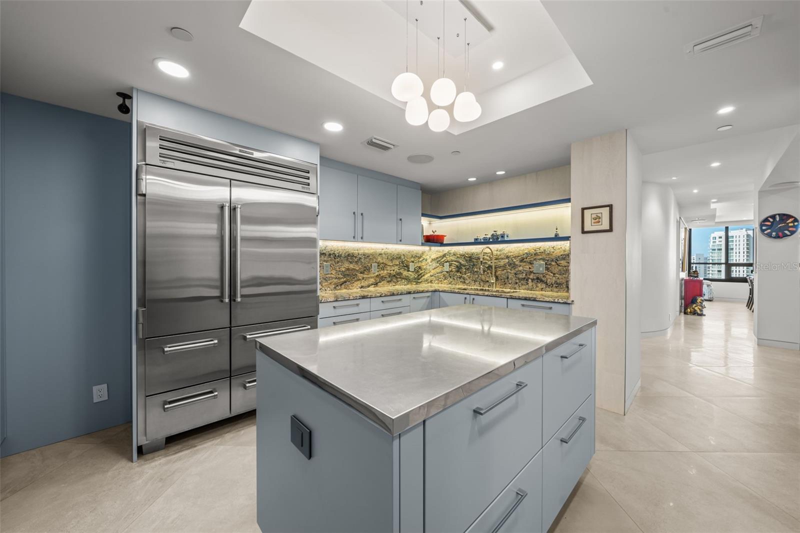 Image 20 of 48 For 1255 Gulfstream Avenue 1501