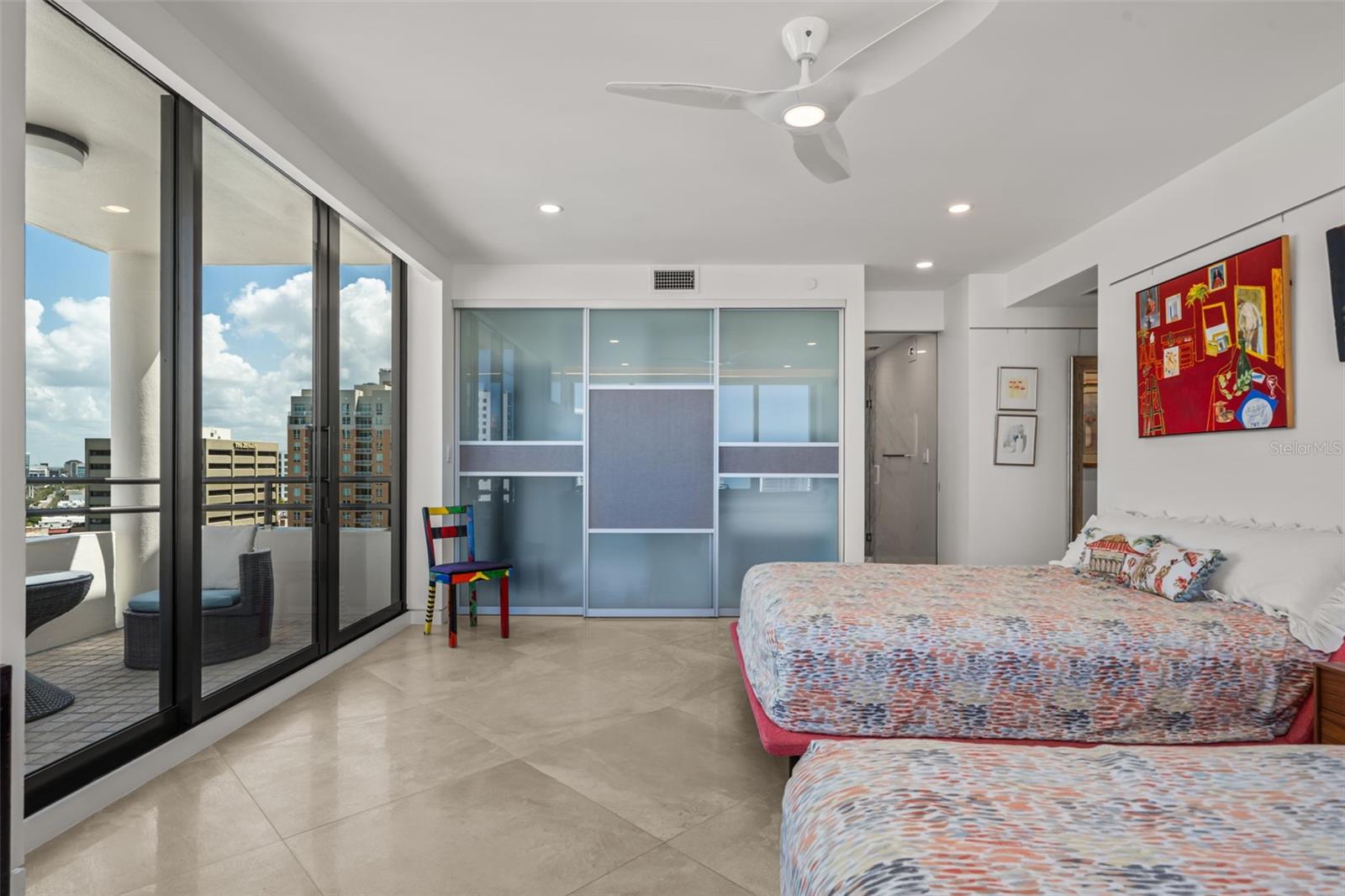 Image 33 of 48 For 1255 Gulfstream Avenue 1501