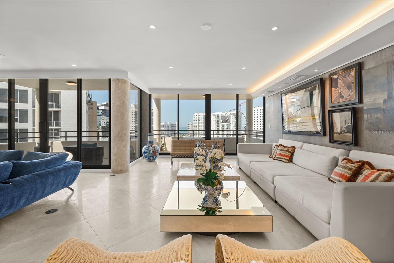 Image 5 of 48 For 1255 Gulfstream Avenue 1501