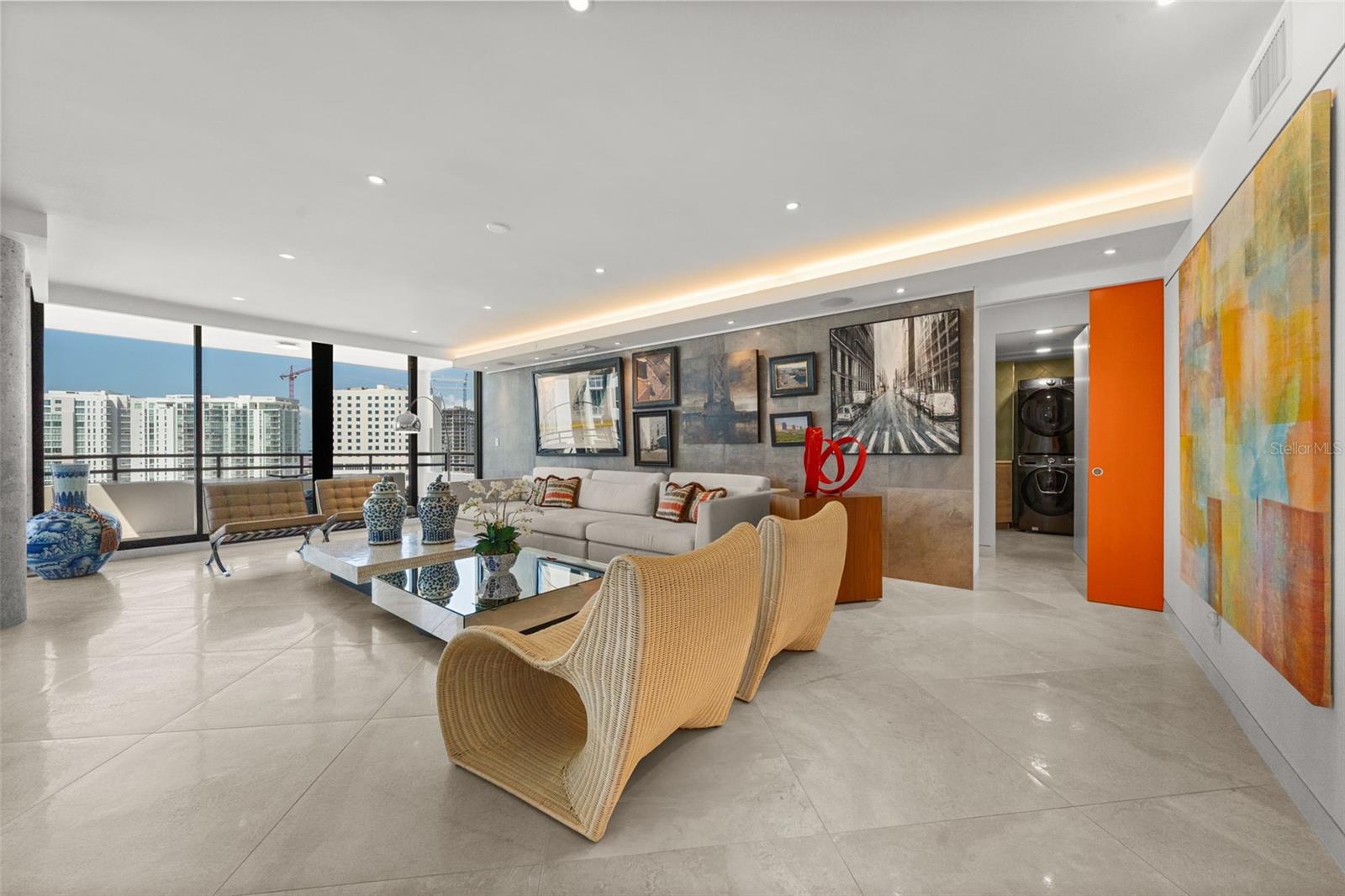 Image 6 of 48 For 1255 Gulfstream Avenue 1501