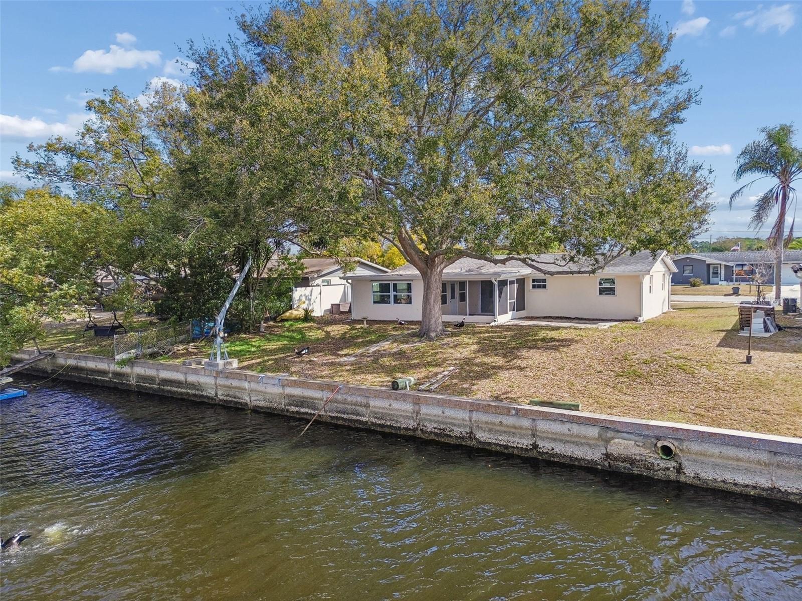 Listing photo id 58 for 1147 Rushmore Drive