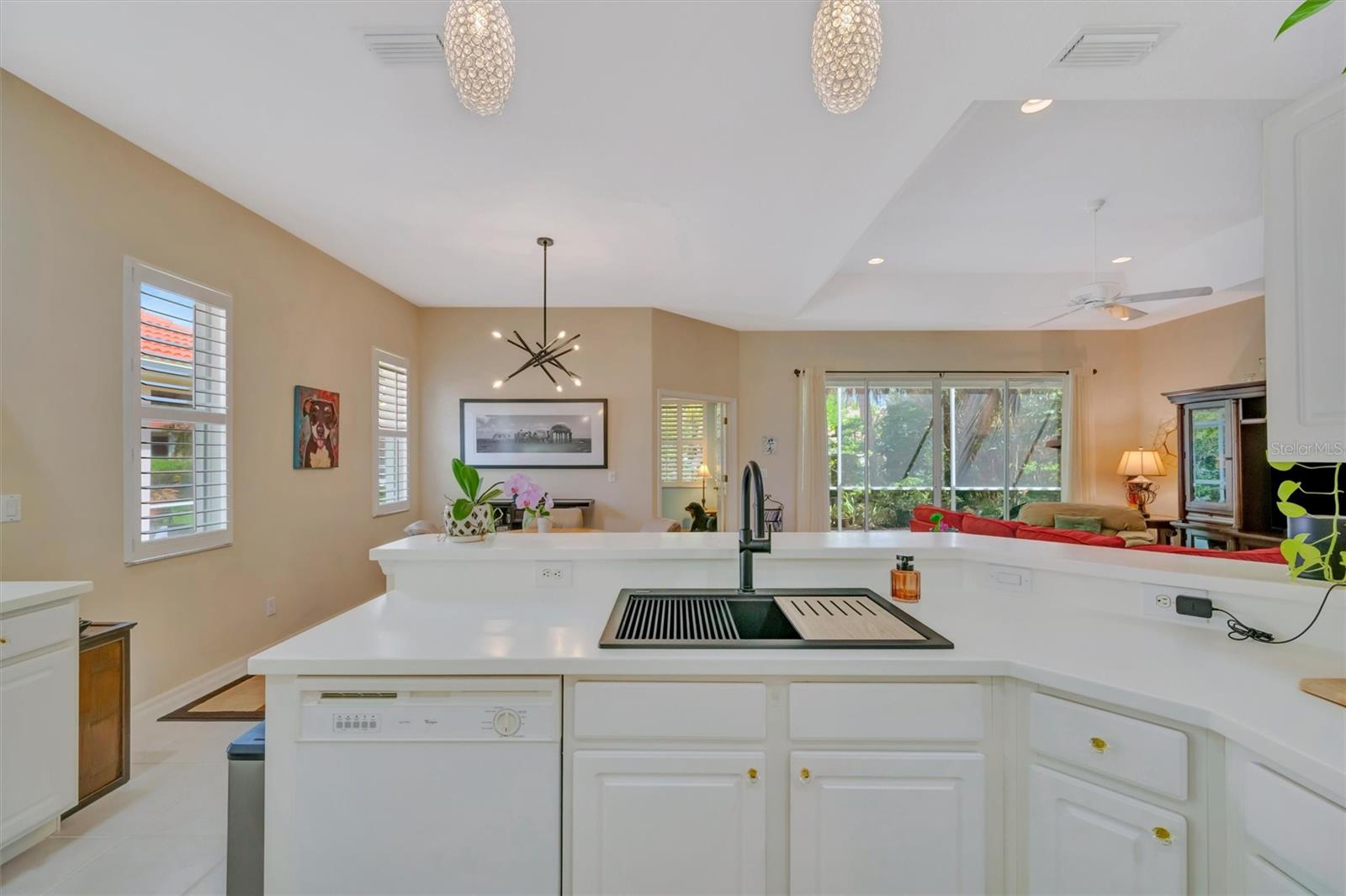 Image 16 of 75 For 6271 Sturbridge Court