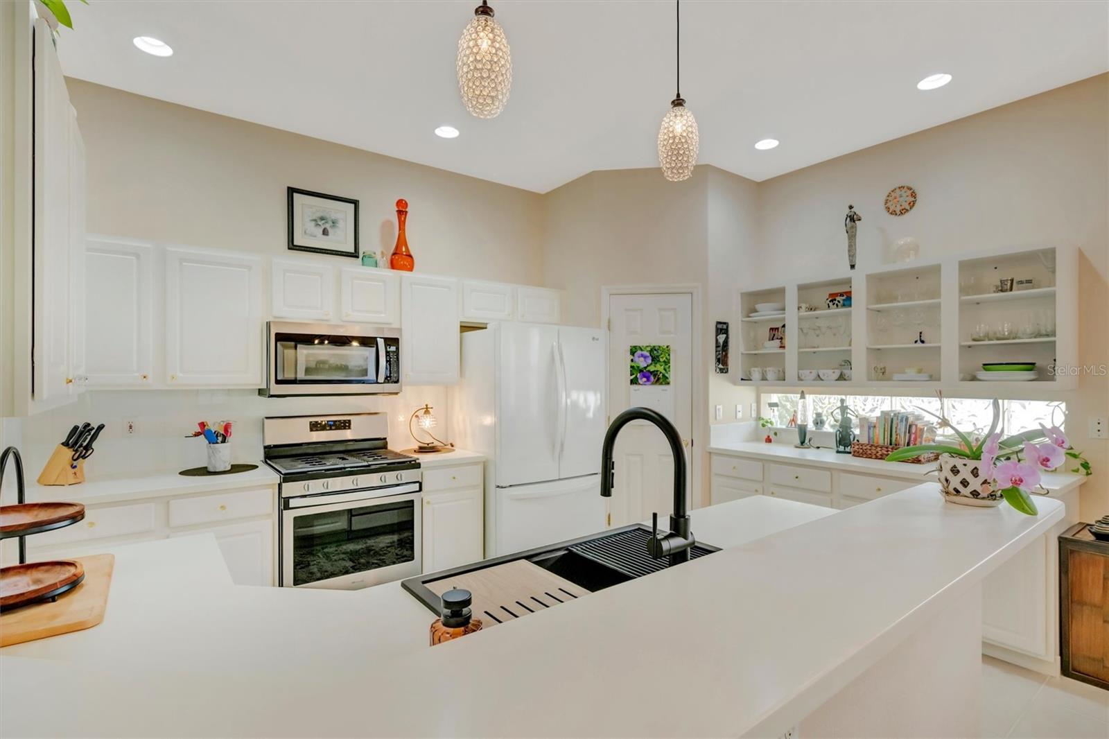 Image 24 of 75 For 6271 Sturbridge Court