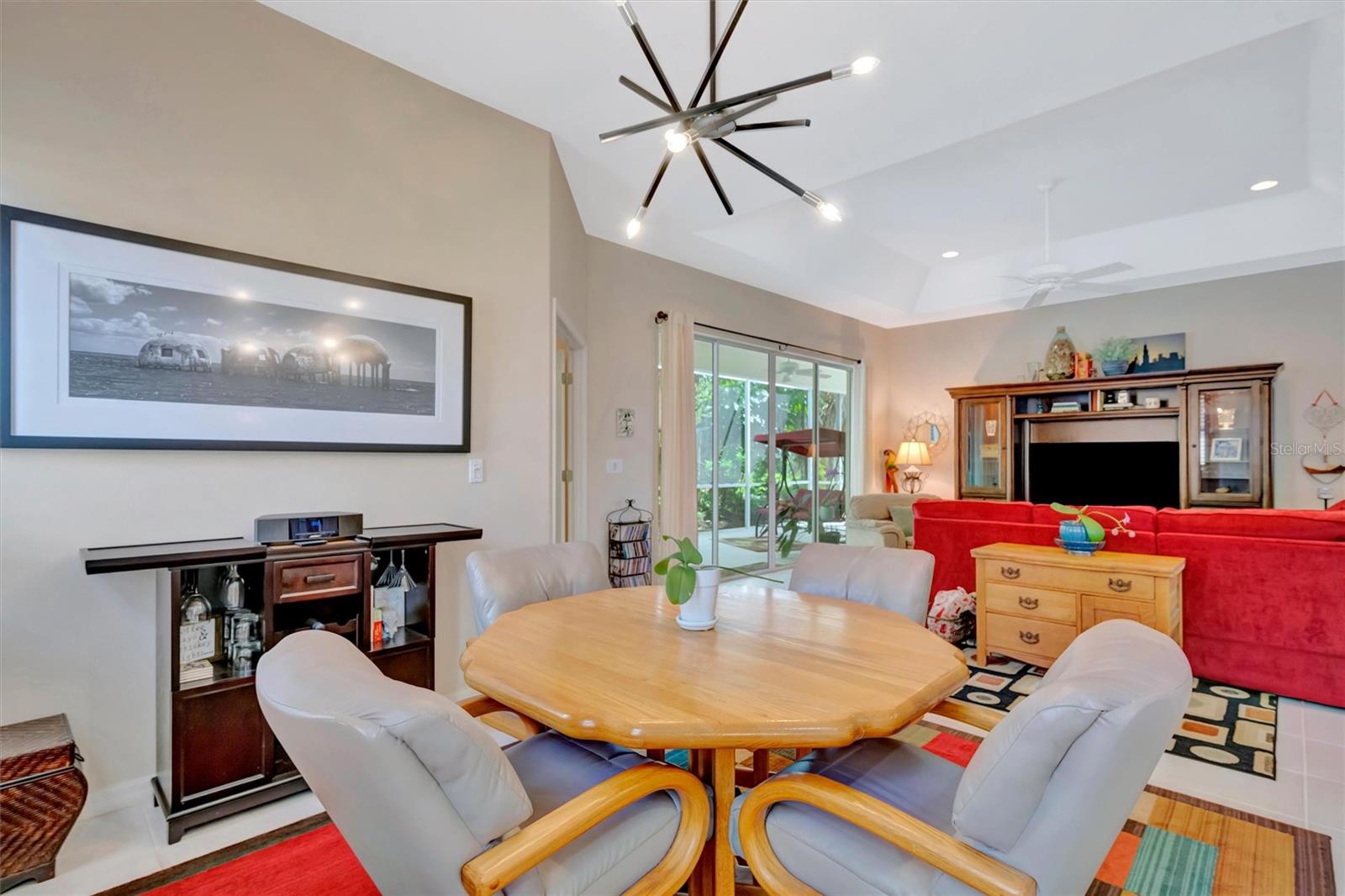 Image 25 of 75 For 6271 Sturbridge Court