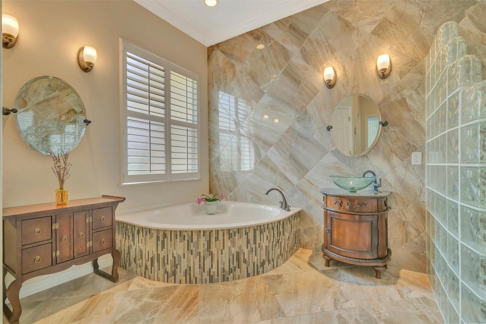 Image 39 of 75 For 6271 Sturbridge Court