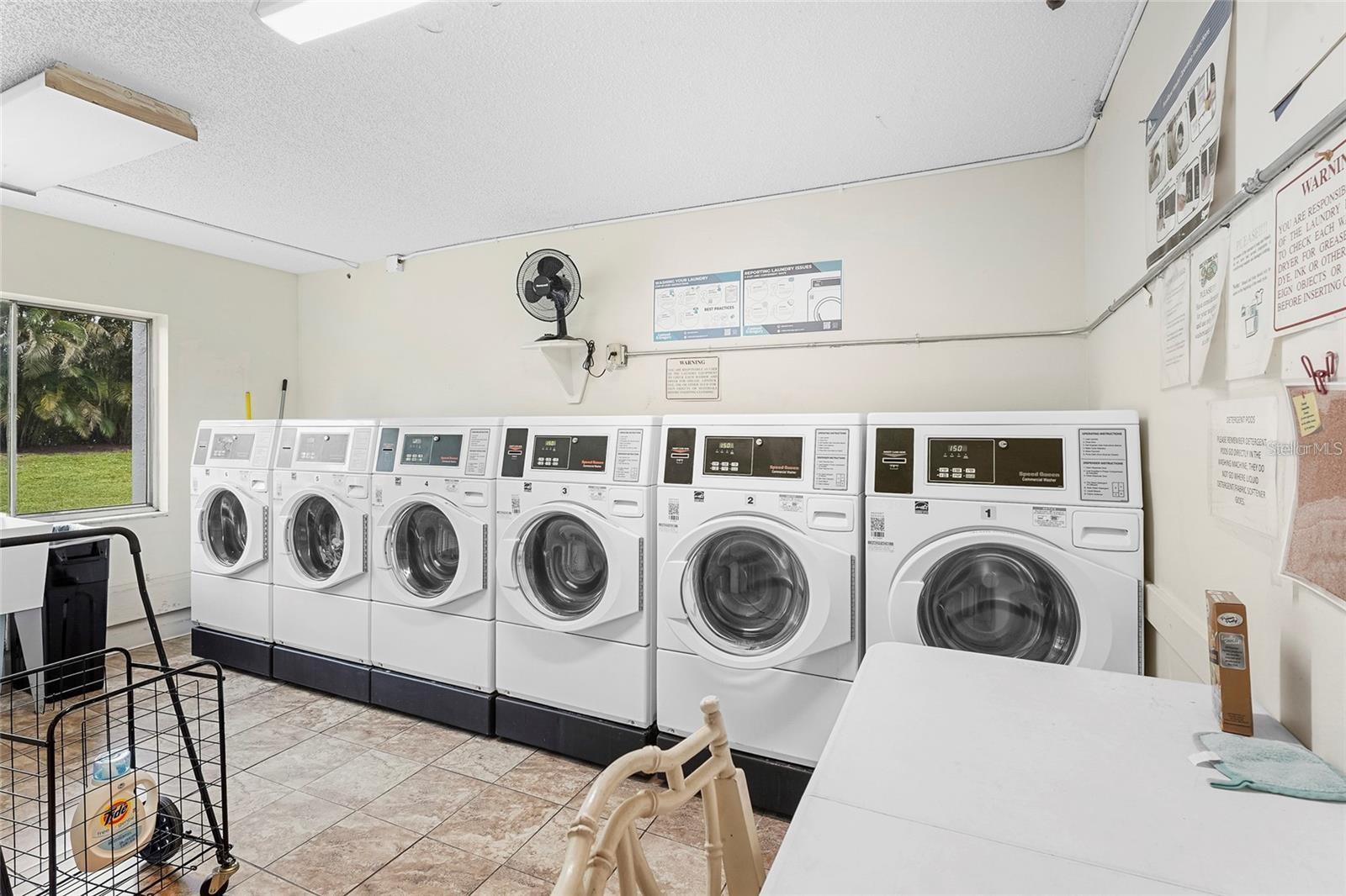 Image 17 of 18 For 1540 Glen Oaks Drive E B222