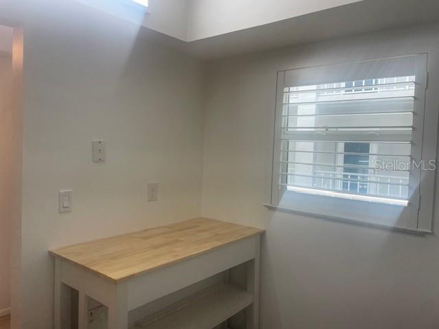 Image 3 of 18 For 1540 Glen Oaks Drive E B222